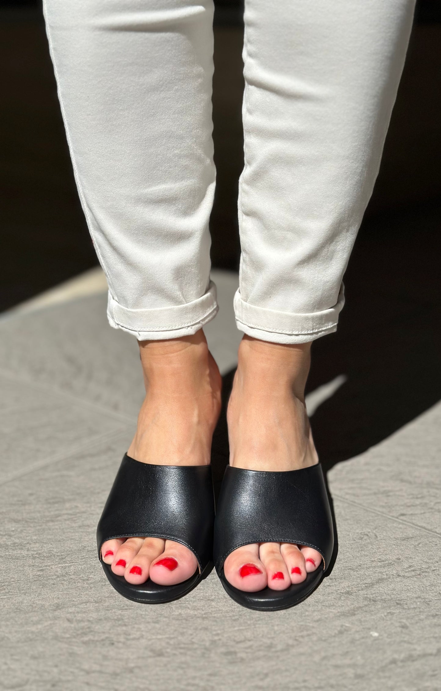 Mules à talons Angel Alarcon noir femme