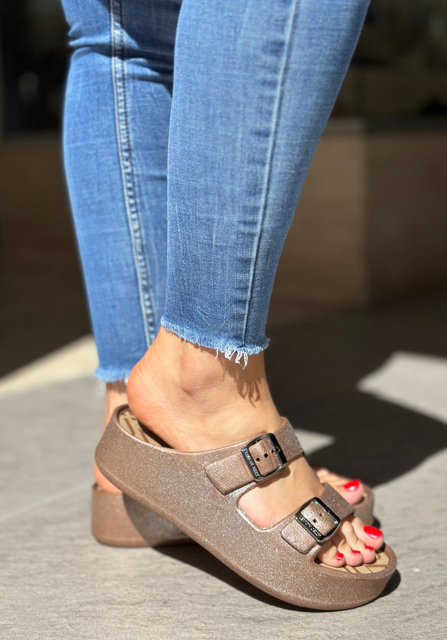 Nu-pieds LEMON JELLY Marron à paillettes femme
