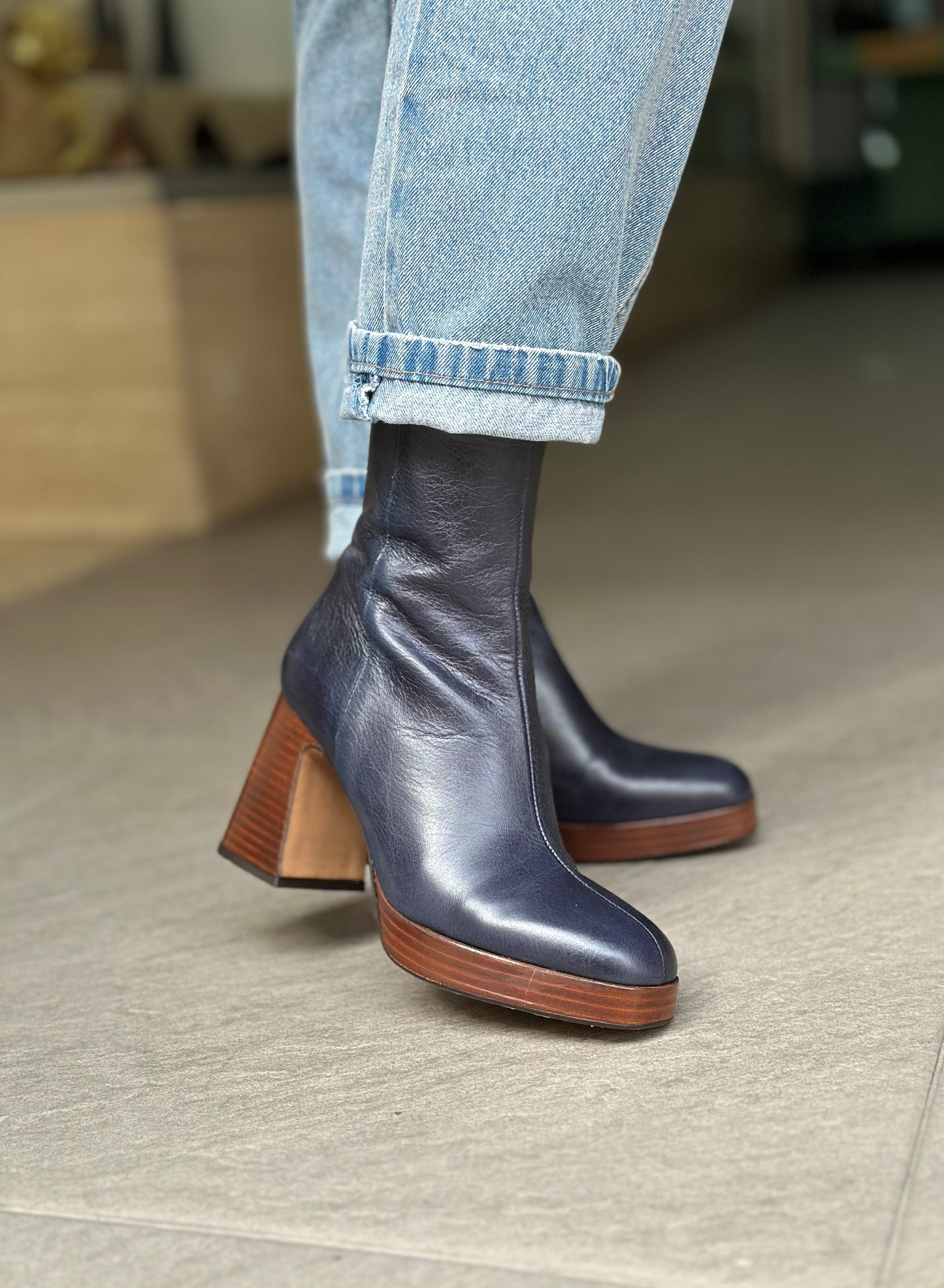 Bottines ANGEL ALARCON 25583-566B BLEU MARINE femme