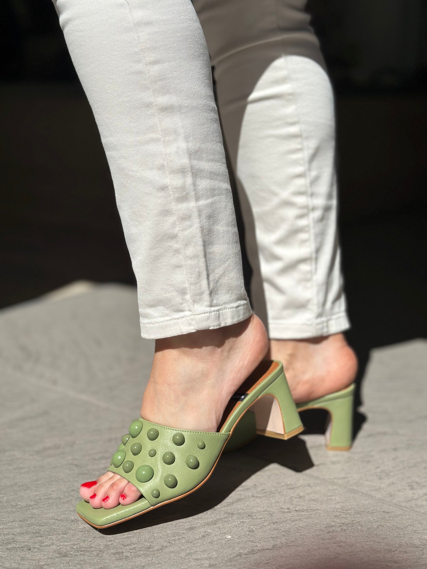 Mules à talons Angel Alarcon vert femme