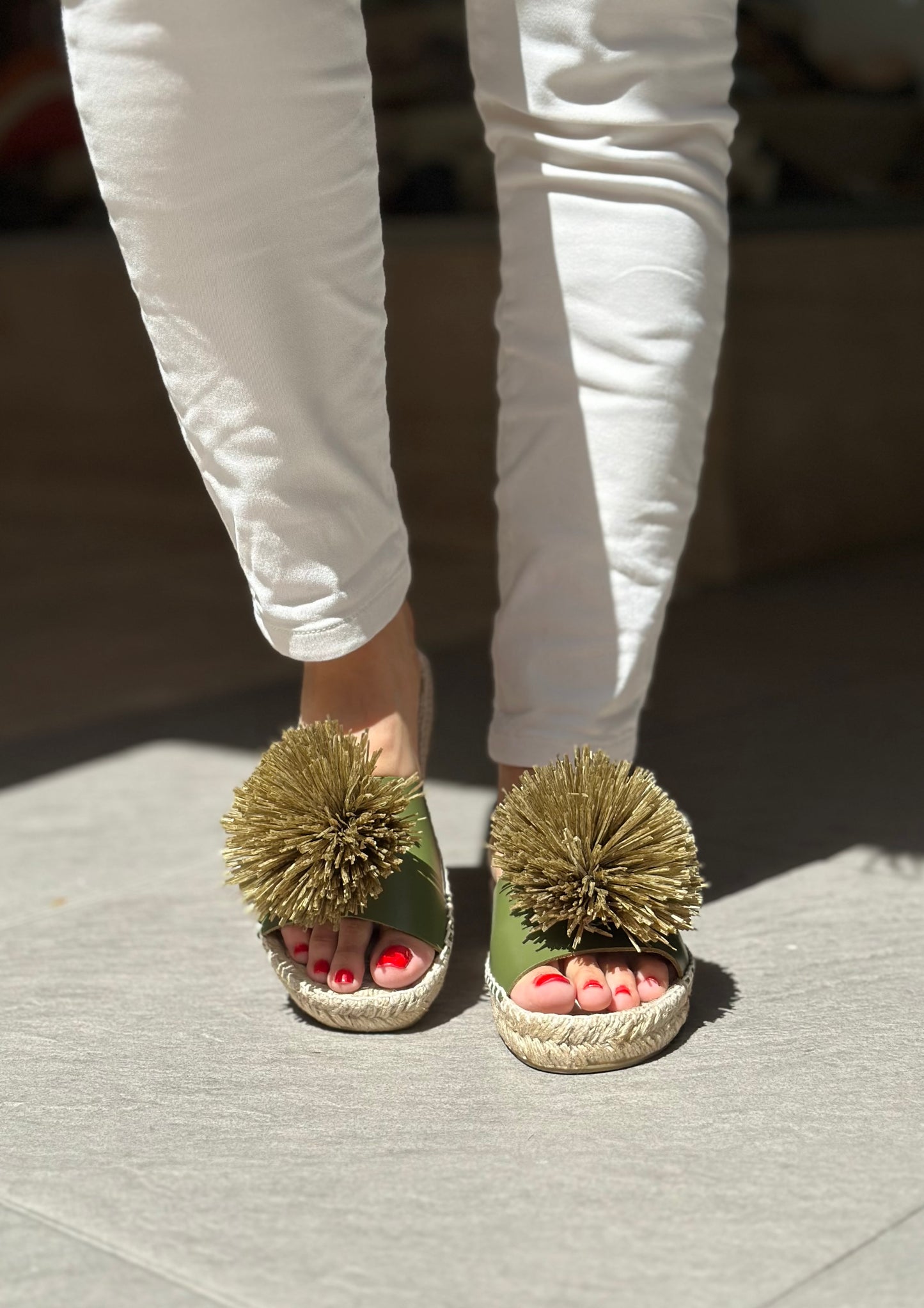 Nu-pieds pompon PALOMITAS by PALOMA BARCELO kaki femme