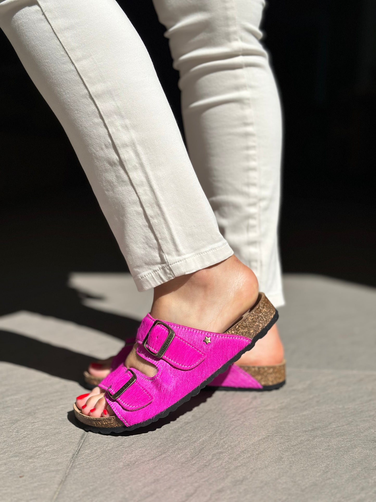 Nu-pieds CUBANAS Poilus rose fuchsia femme