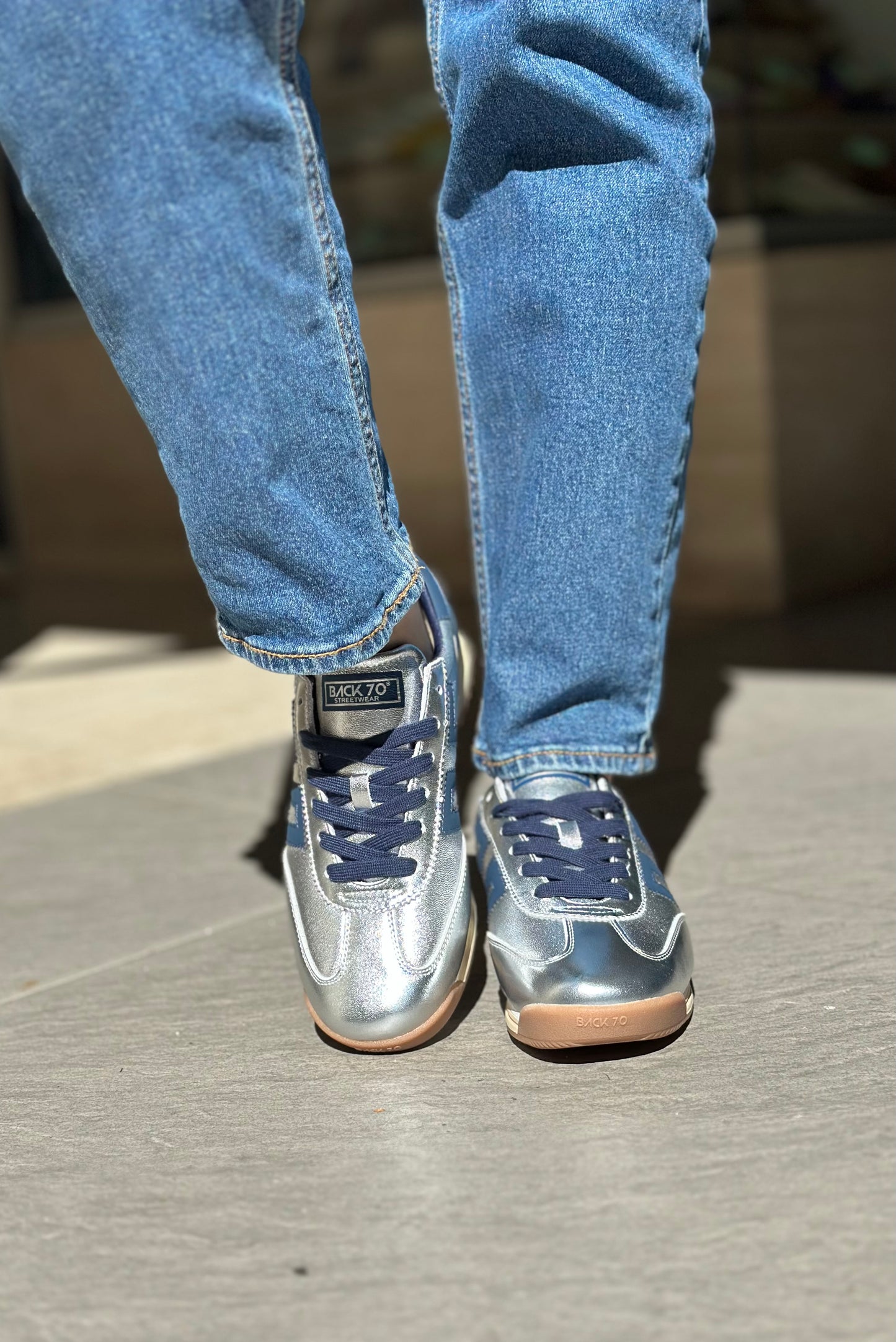 Baskets BACK70 JOGGER Argenté et bleu marine femme