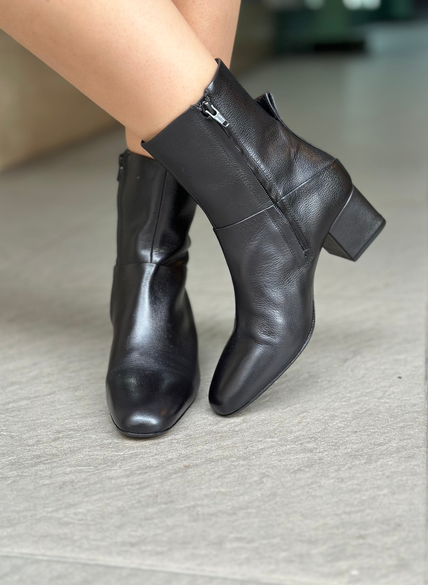 Bottines JVAM 40016 FREDDIE BLACK femme