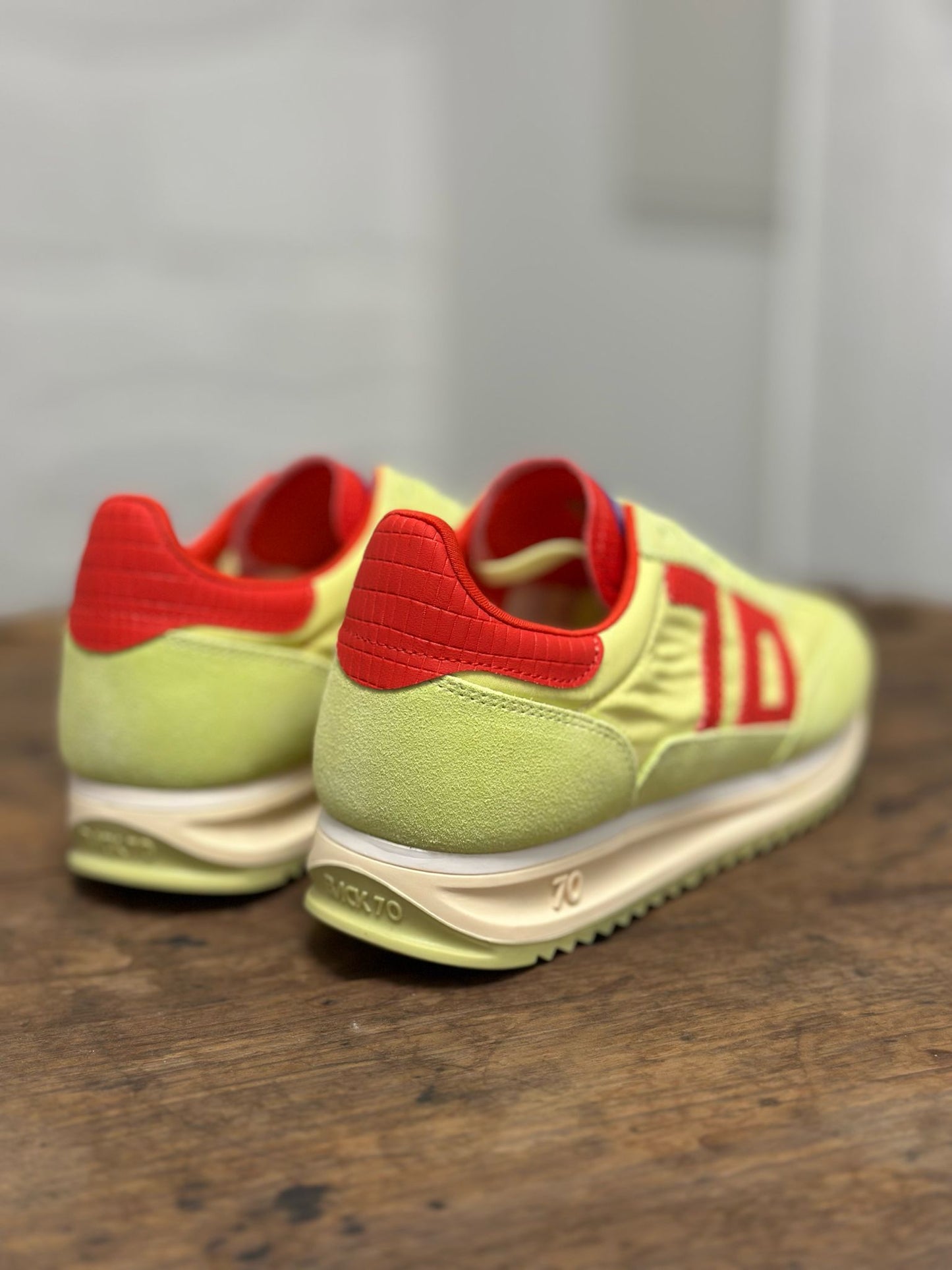Baskets BACK 70 BARKLEY Jaune/Croco rouge Femme
