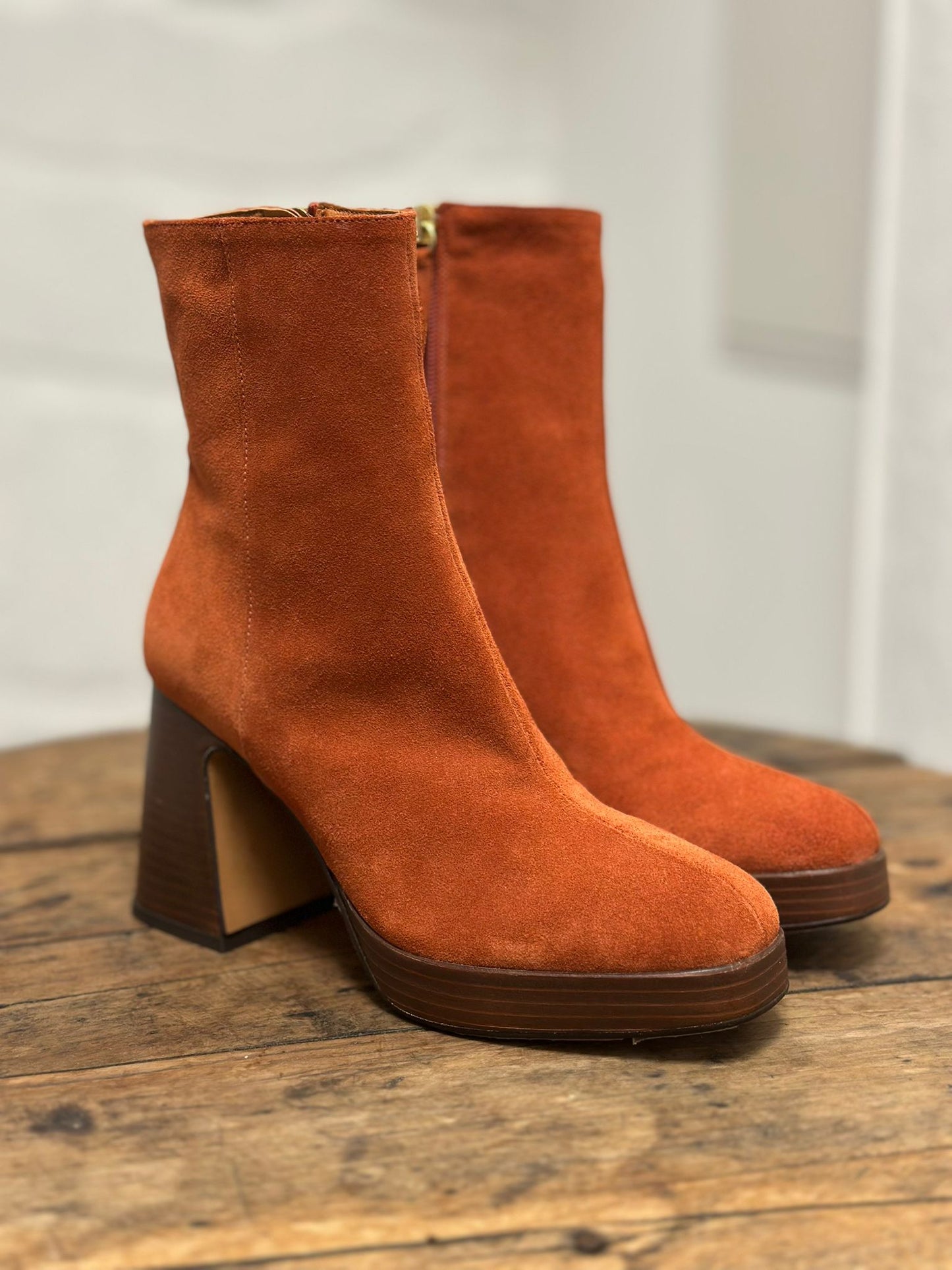 Bottines SILMIA Orange 24604 ANGEL ALARCON