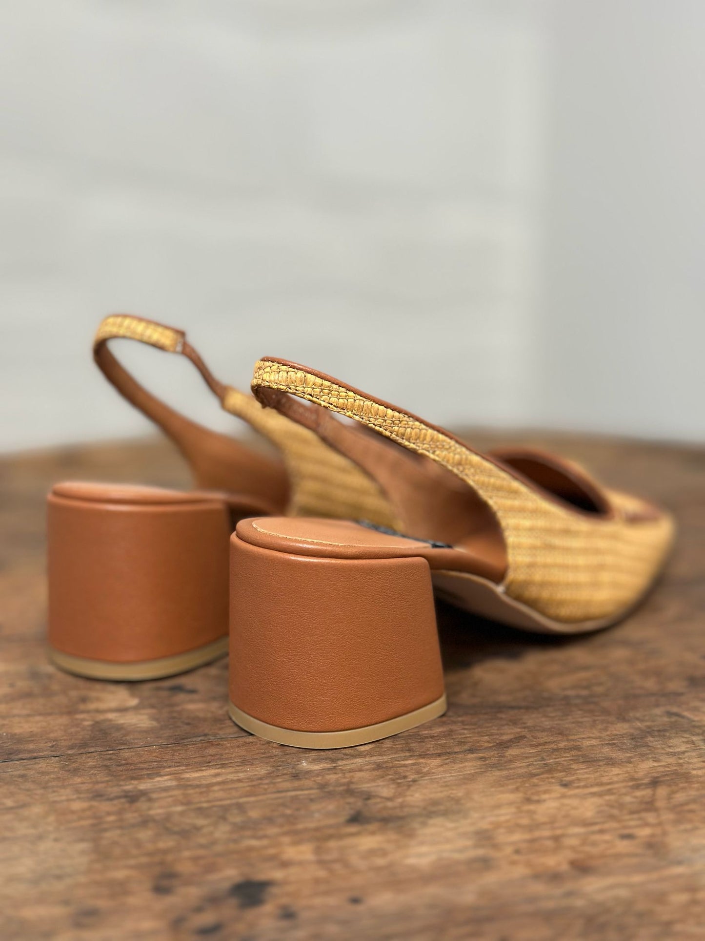 Slingback Angel Alarcon Camel rafia femme