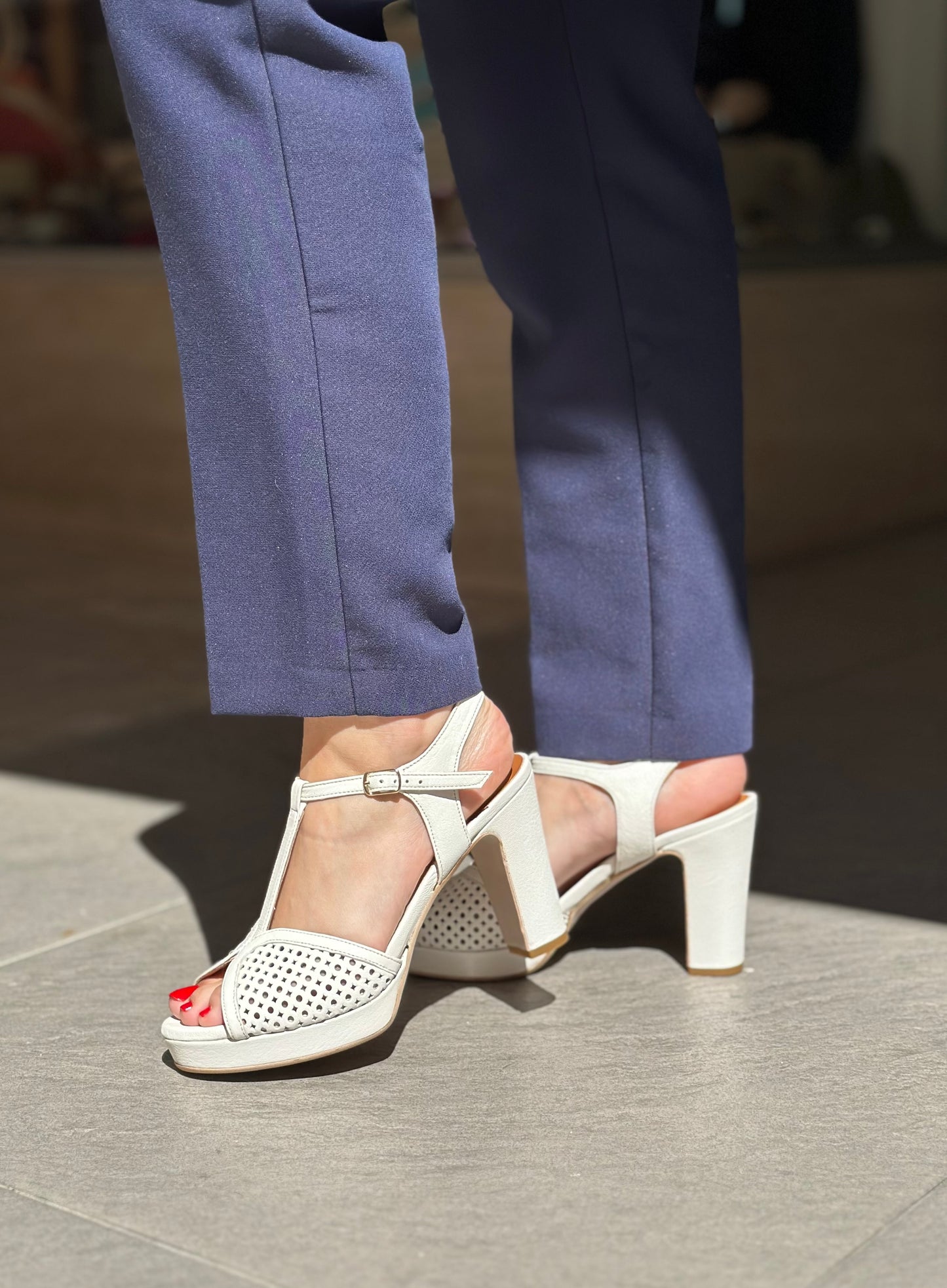 Nu-pieds à talons LES VENUES Beige Femme