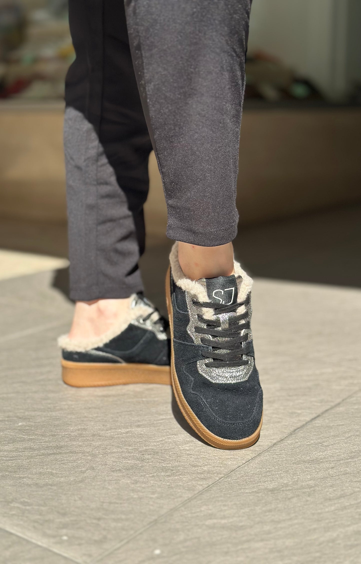 Baskets mules SJ FEMME Noir et doré