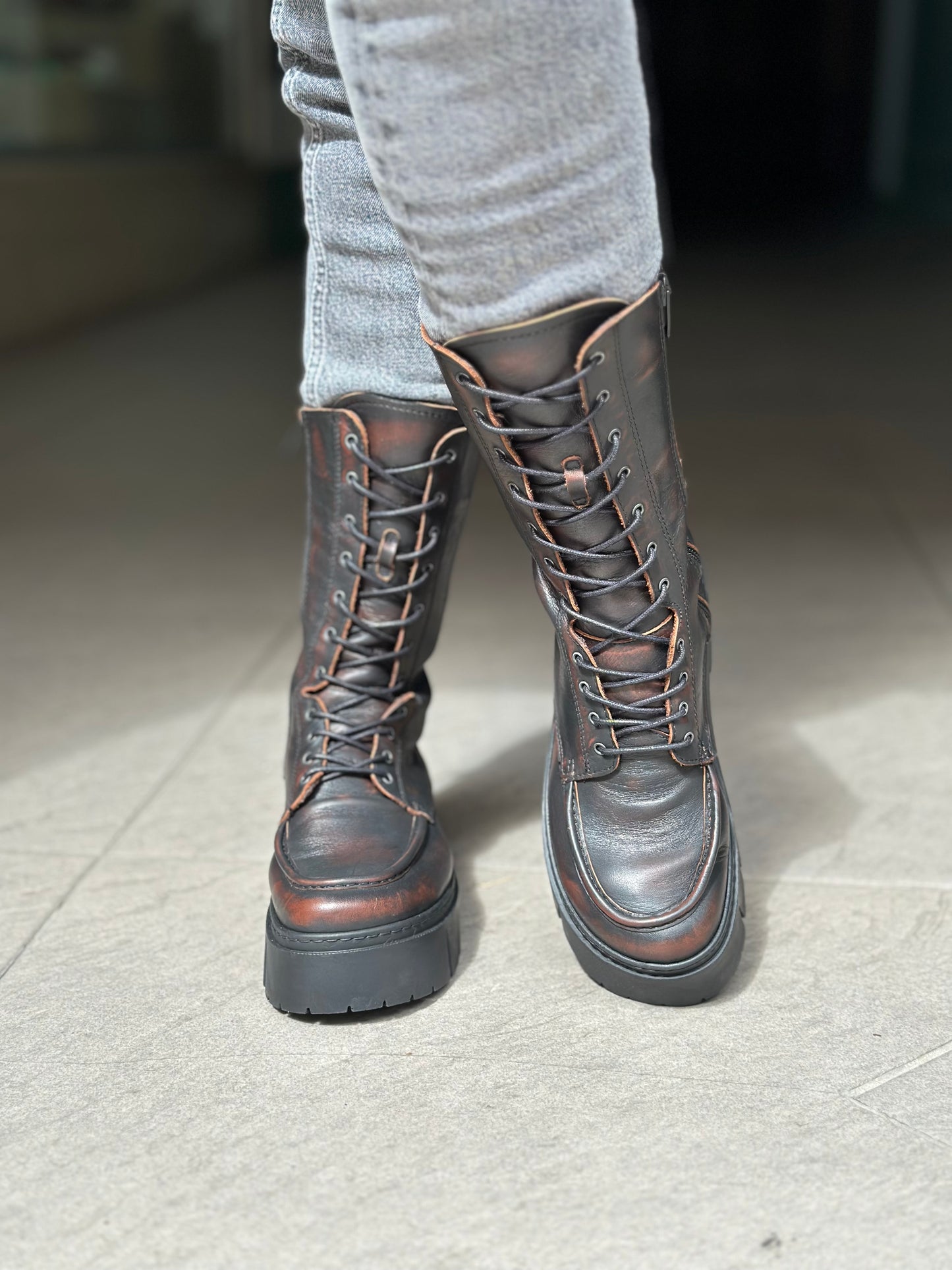 Bottines THE ART COMPAGNY 1768 marron femme