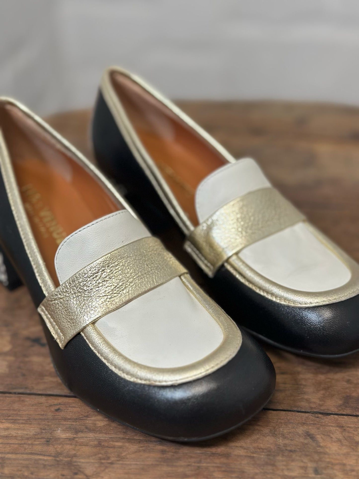Mocassins à talons LES VENUES Noir et doré femme
