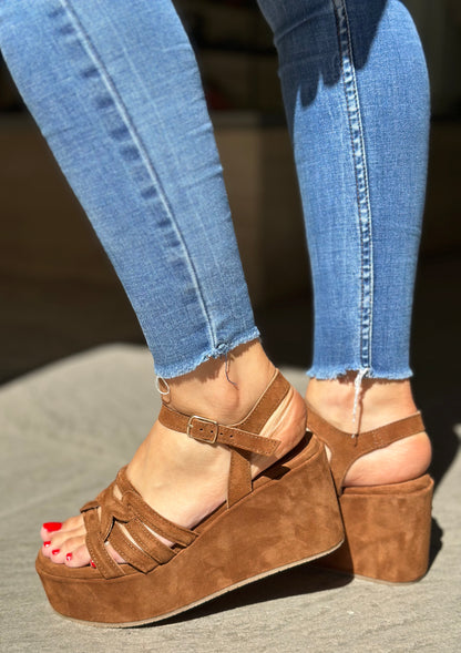 Nu-pieds compensés CAFE NOIR Marron femme