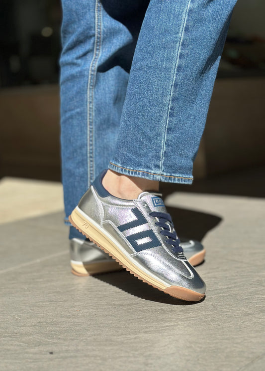 Baskets BACK70 JOGGER Argenté et bleu marine femme