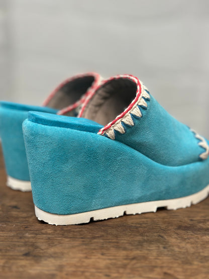 Nu-pieds compensés MOU bleu lagon femme