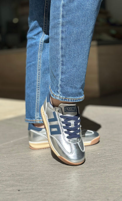Baskets BACK70 JOGGER Argenté et bleu marine femme