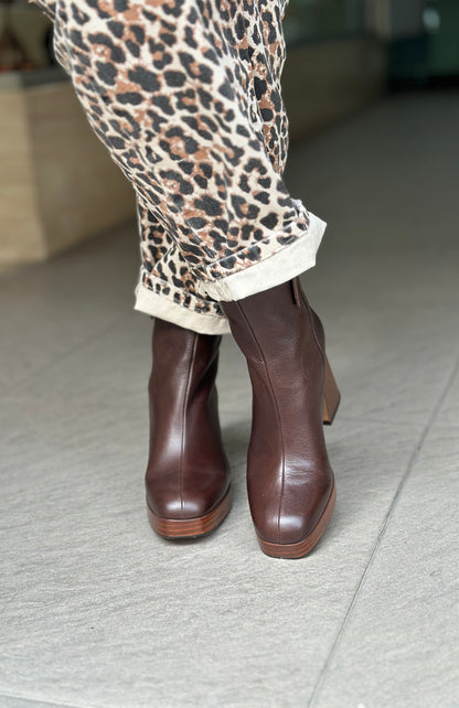 Bottines ANGEL ALARCON 25583-566B MARRON femme