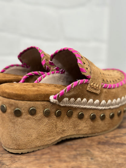 Sabot MOU camel femme