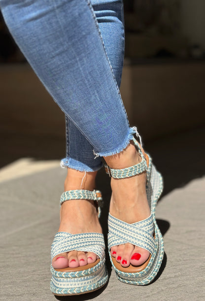 Nu-pieds compensés CAFE NOIR bleu et blanc femme