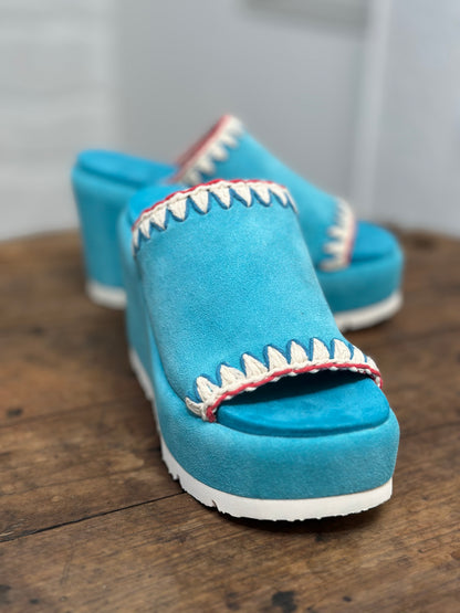 Nu-pieds compensés MOU bleu lagon femme