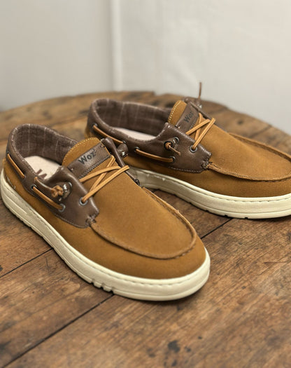 Chaussures bateau WOZ Camel et marron homme