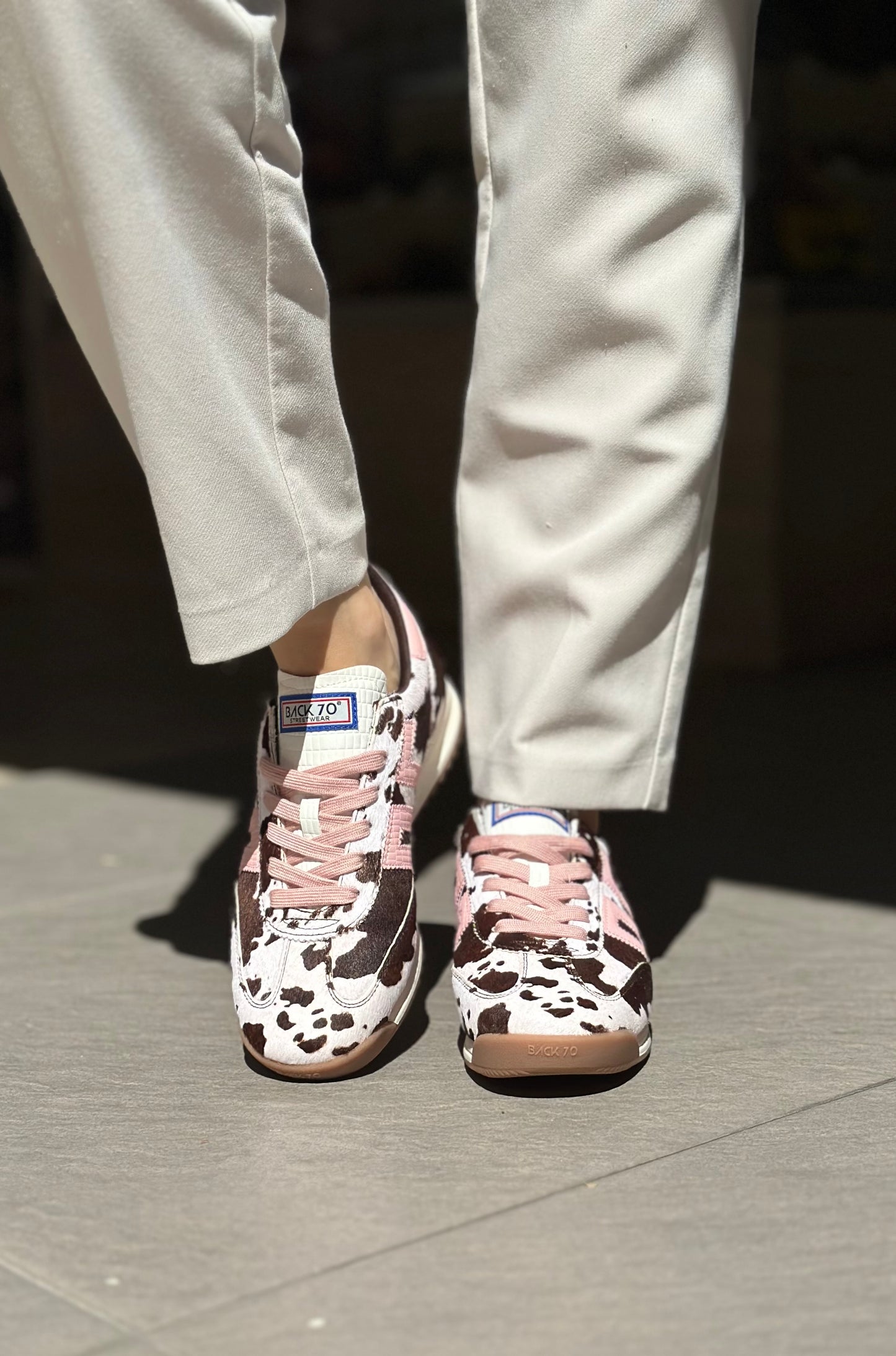 Baskets BACK70 JOGGER vache et rose Femme