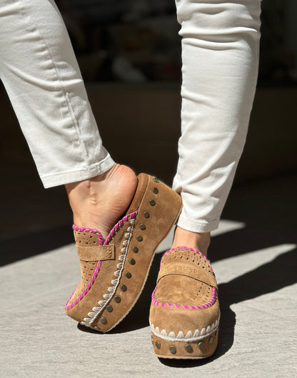 Sabot MOU camel femme