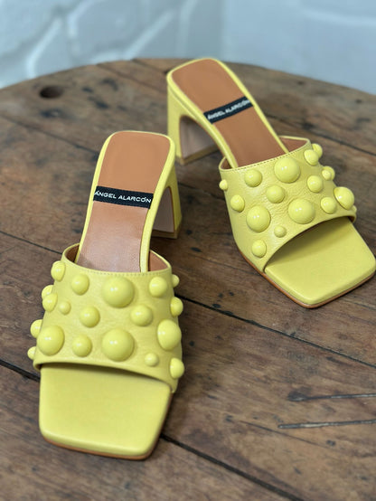 Mules à talons Angel Alarcon jaune femme