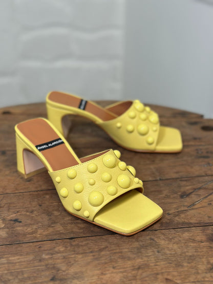 Mules à talons Angel Alarcon jaune femme
