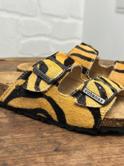 Nu-pieds CUBANAS Poilus zèbre camel femme