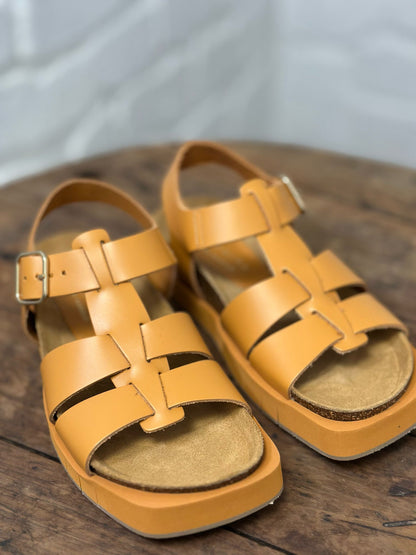 Nu-pieds PALOMITAS by PALOMA BARCELO ocre jaune femme