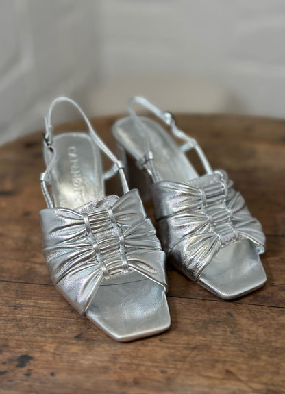 Nu-pieds à talons CAFE NOIR argentés femme