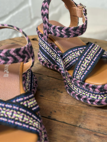 Nu-pieds compensés CAFE NOIR Noir/violet femme