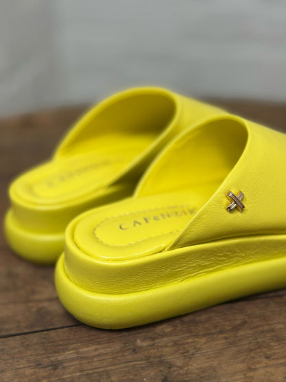 Nu-pieds plateforme CAFE NOIR Jaune femme