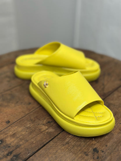 Nu-pieds plateforme CAFE NOIR Jaune femme